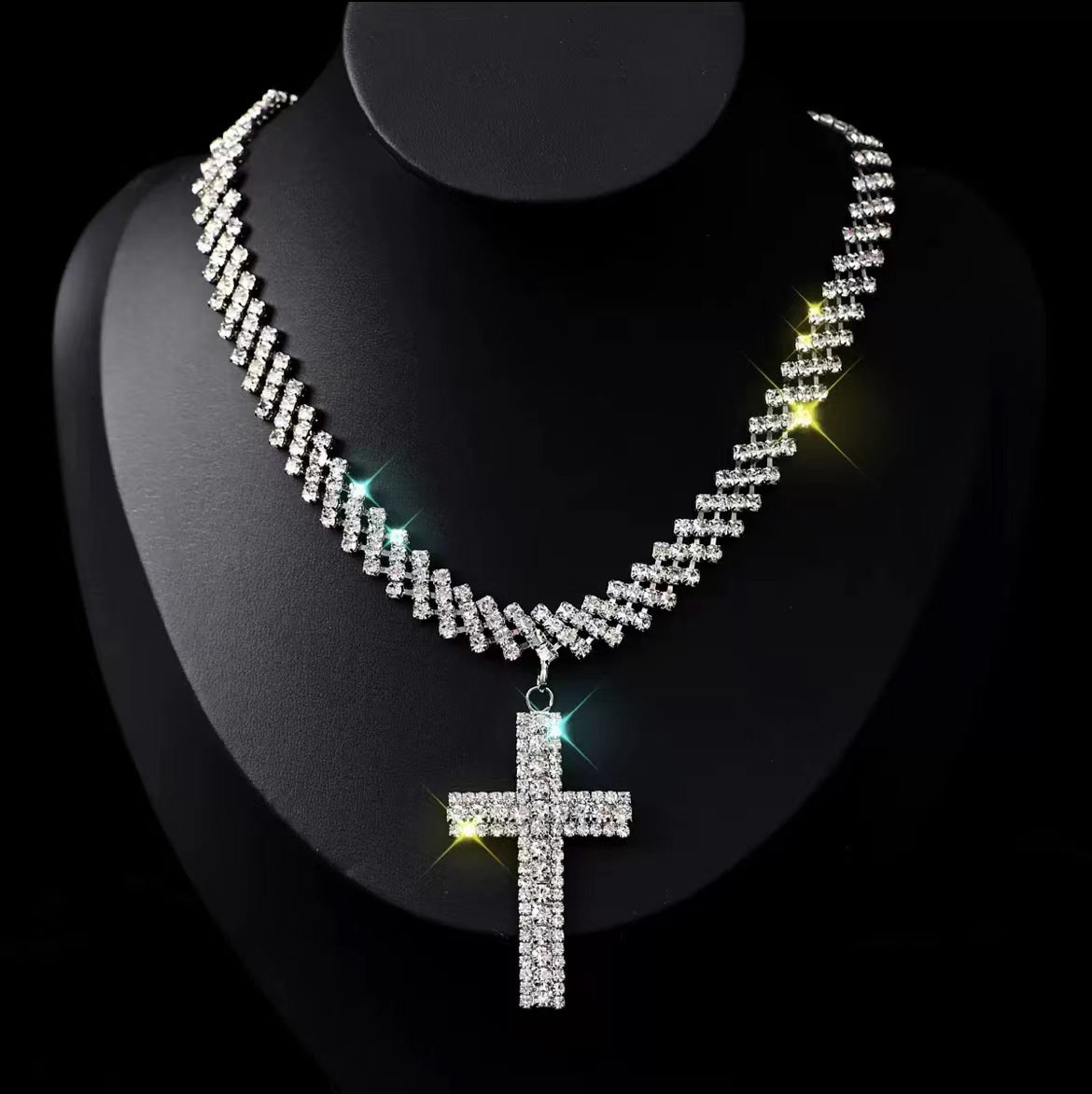Silver Rhinestone Cross Choker Necklace – Adjustable U-Shape Bamboo Chain for Women
