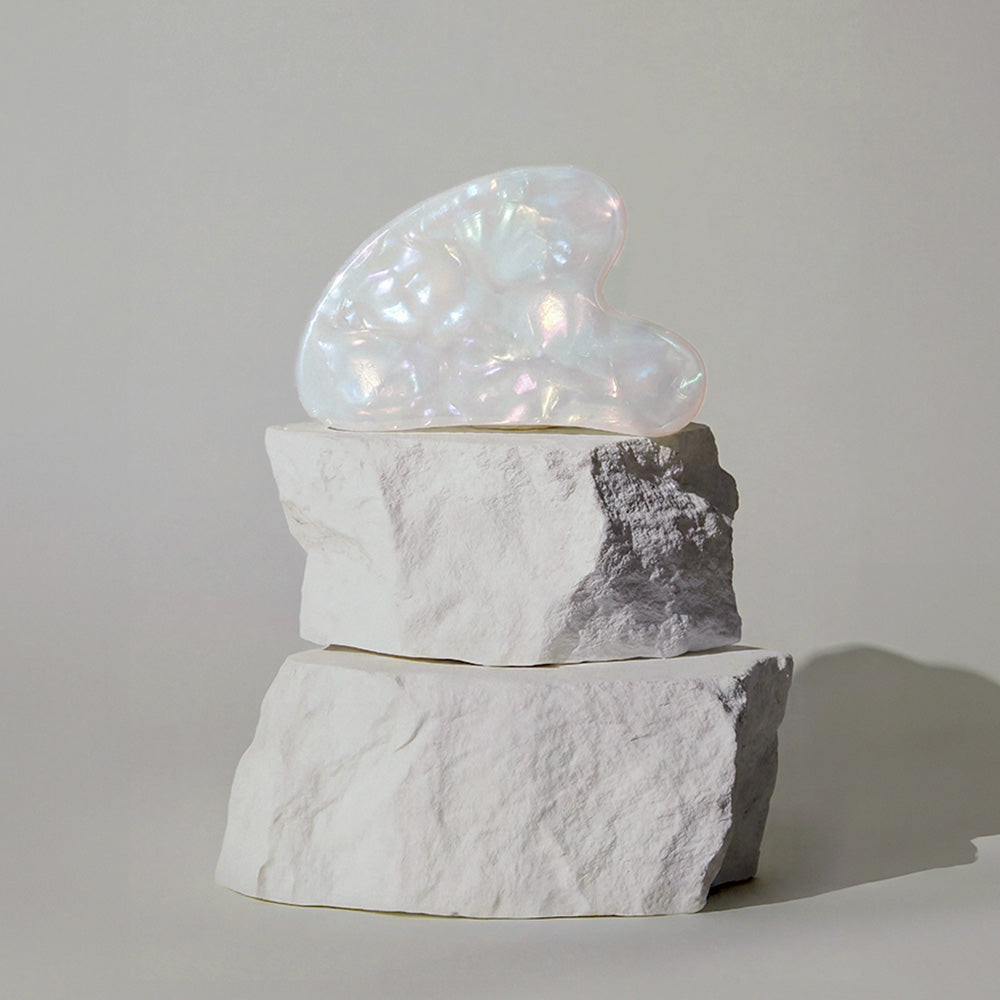 Pyunkang Yul Mother-of-Pearl Pattern Gua Sha
