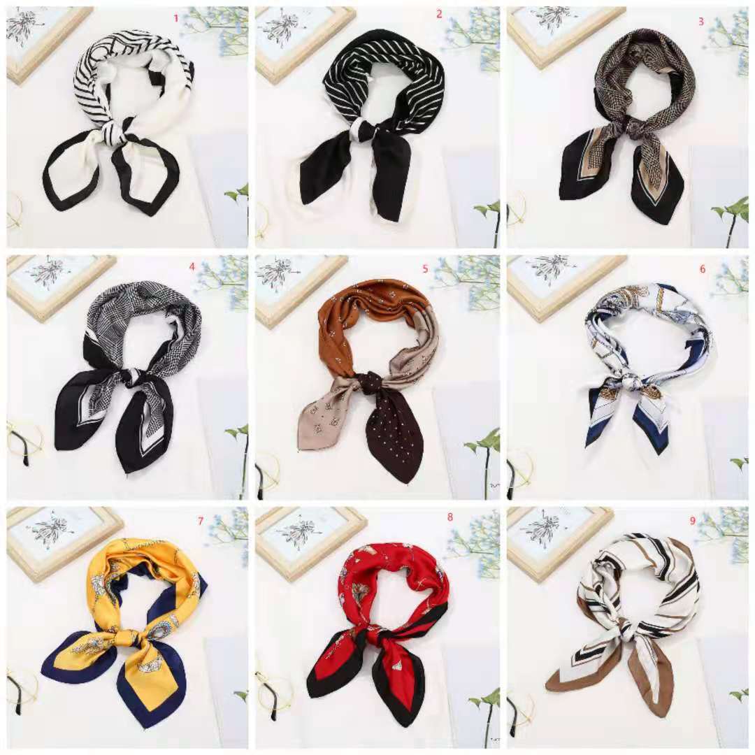Korean Silk Square Scarf 70×70 cm – Retro Printed Women's Fashion Scarf