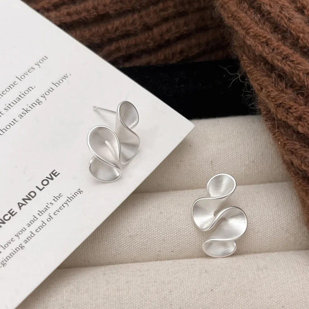 Sterling Silver Twisted Flower Stud Earrings — 18K Gold Plated, Minimalist Fine Jewelry
