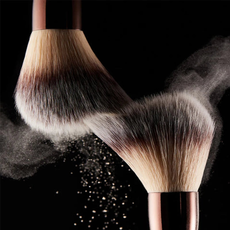 HOURGLASS Vegan brush travel brush set includes 7 brushes for the eye and face with a bag gift box packaging Nanasbeautyholic