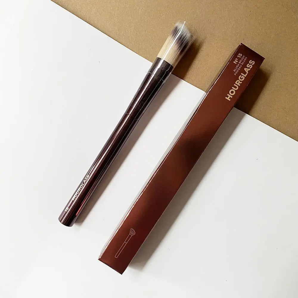 Hourglass Makeup Brushes Face