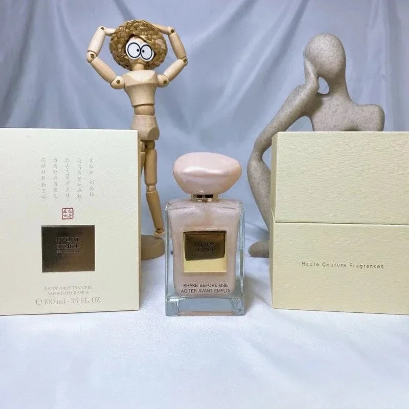 The Yeloung  Luxurious Orientica Lavender Fragrance