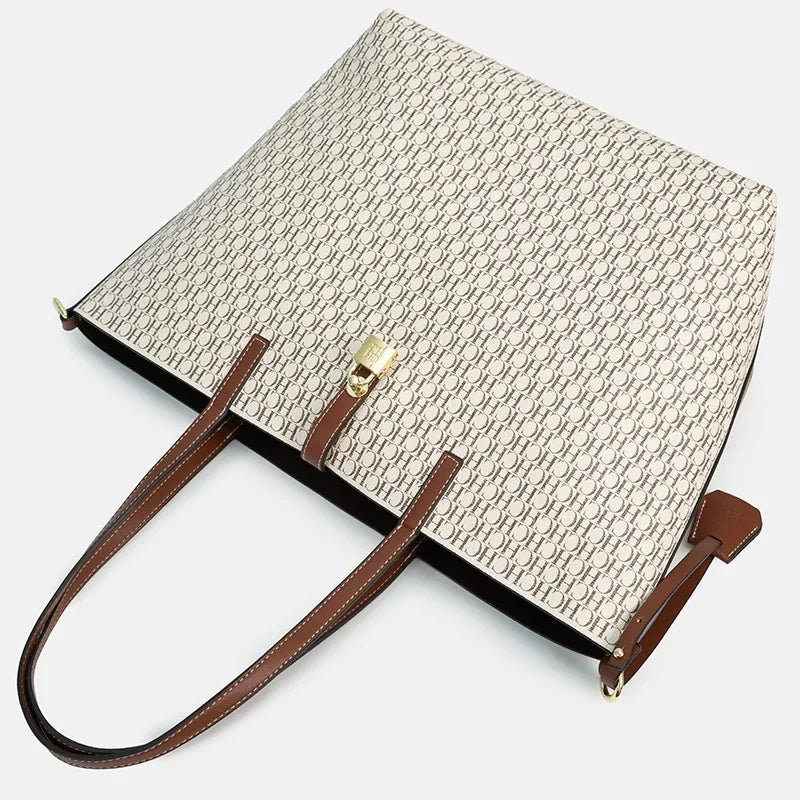 CH Elegant Light Luxury Practical With Bags Pure Color Simple Large Capacity Casual Resistant Brand Women's Bag Shoulder Bag Nanasbeautyholic