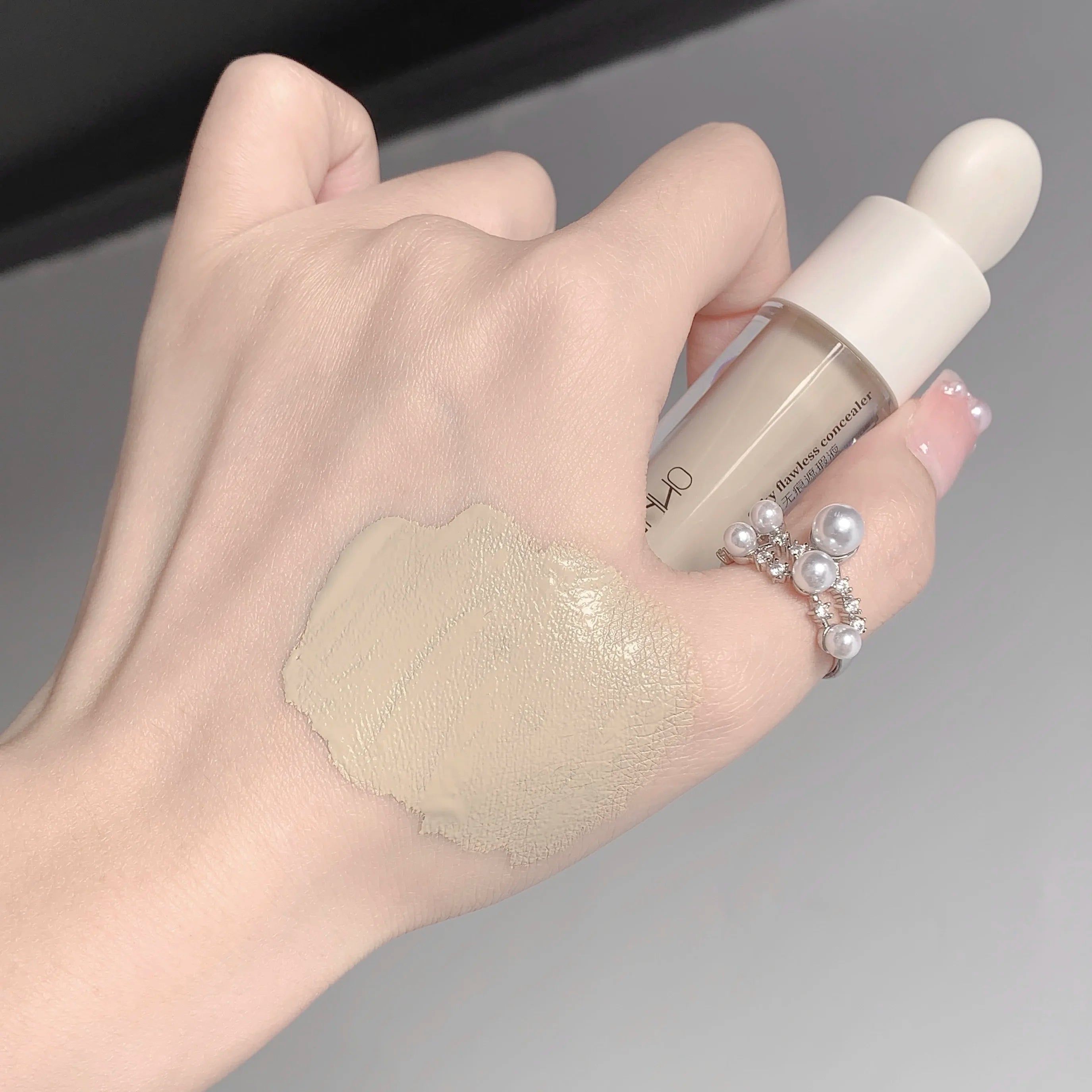 Silky Concealer Cream – Full Coverage for Acne Marks, Dark Circles & Skin Brightening | 3 Shades