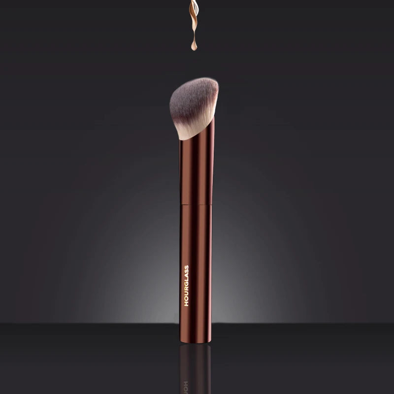Hourglass Makeup Brush foundation