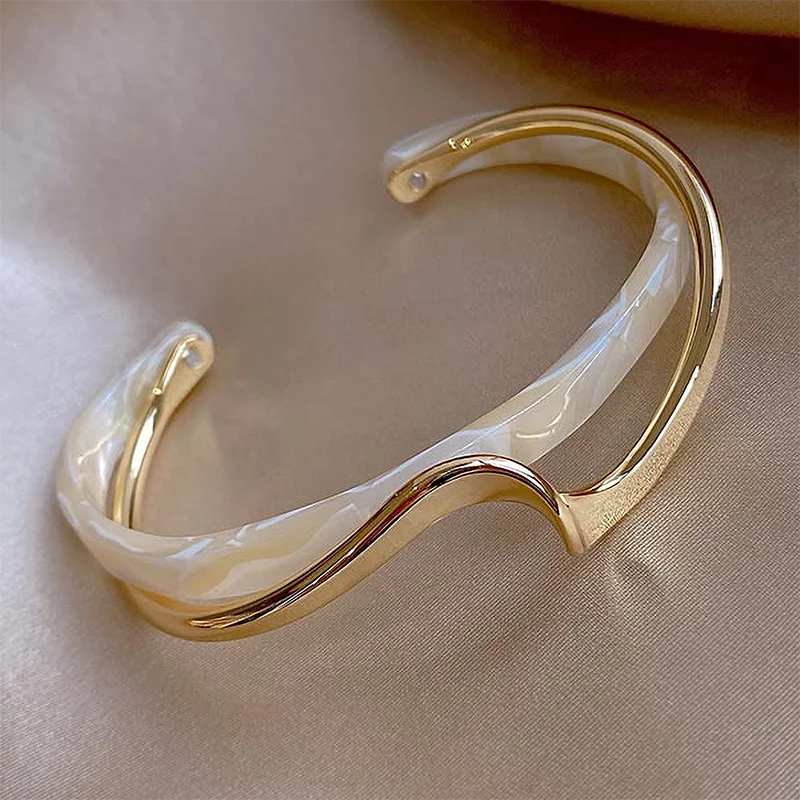 Geometric C-Shape Opening Bangle Bracelet for Women – Trendy Metal Cuff Jewelry Gift
