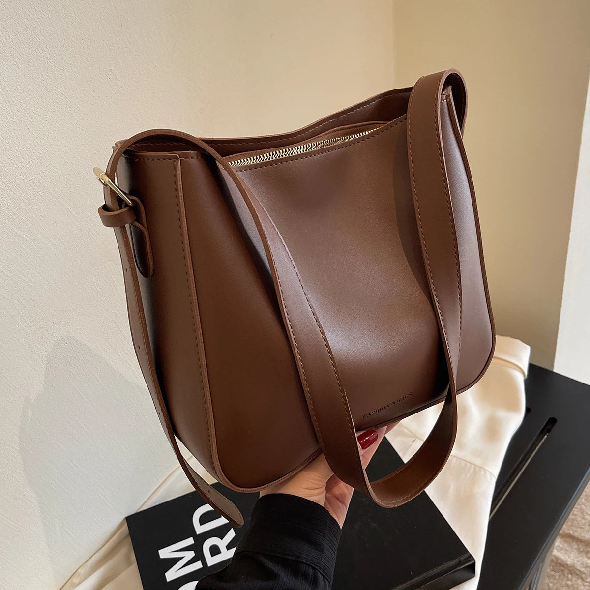 Women's PU Leather Bucket Bag – Large Capacity Shoulder & Crossbody