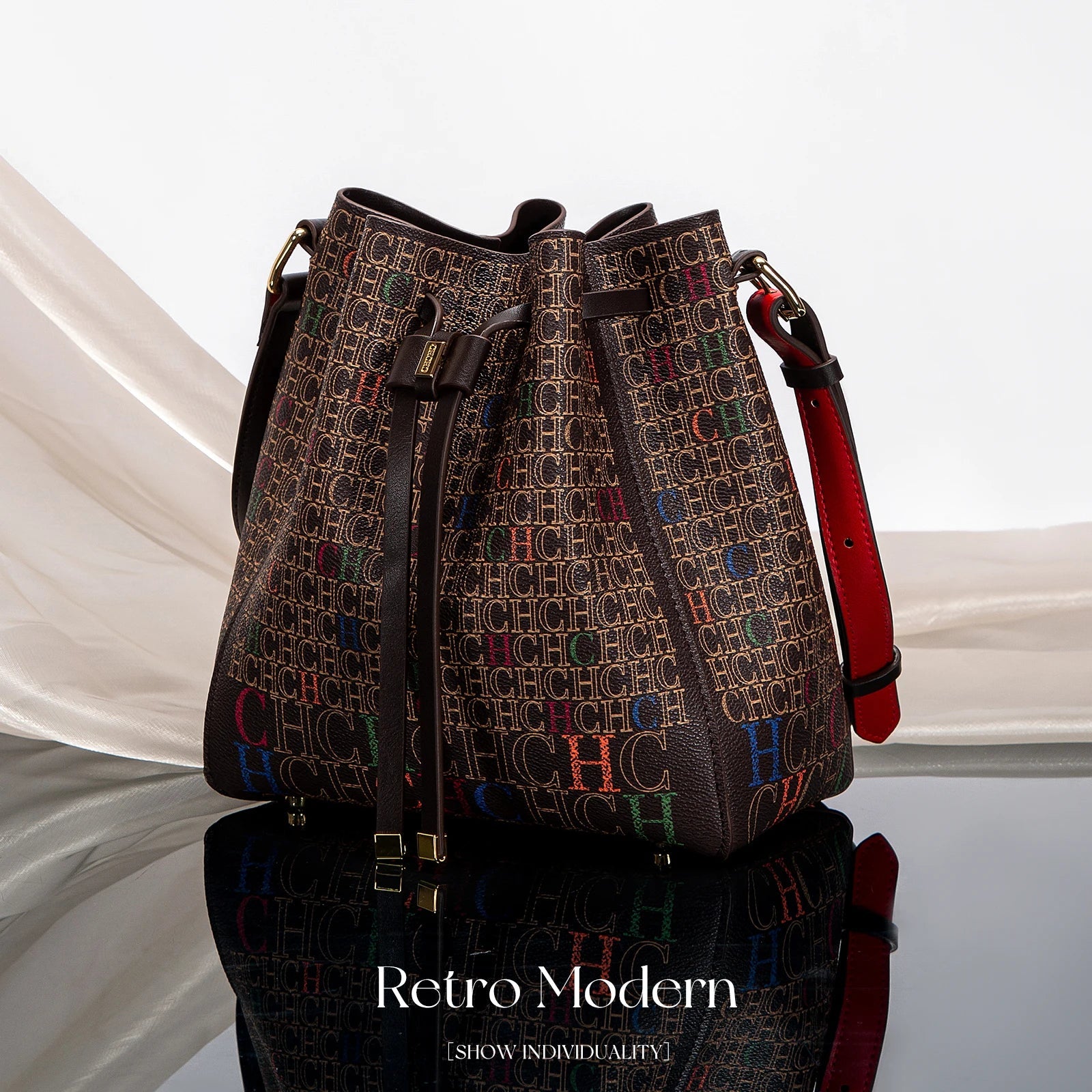 Luxury Classic Women's Handbag Bucket Bag Fashion PVC Printed Shoulder Luxury Brand Women Designer Wallet Classic Nanasbeautyholic