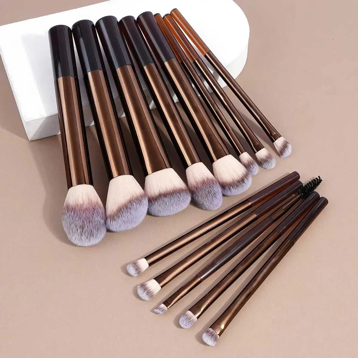 Maange 13-Piece Professional Makeup Brush Set – Foundation, Concealer, Powder, Eyeshadow & Blush Kabuki Brushes
