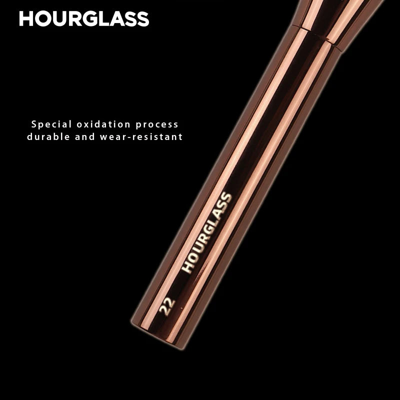 HOURGLASS Angled Liquid Foundation Brushes