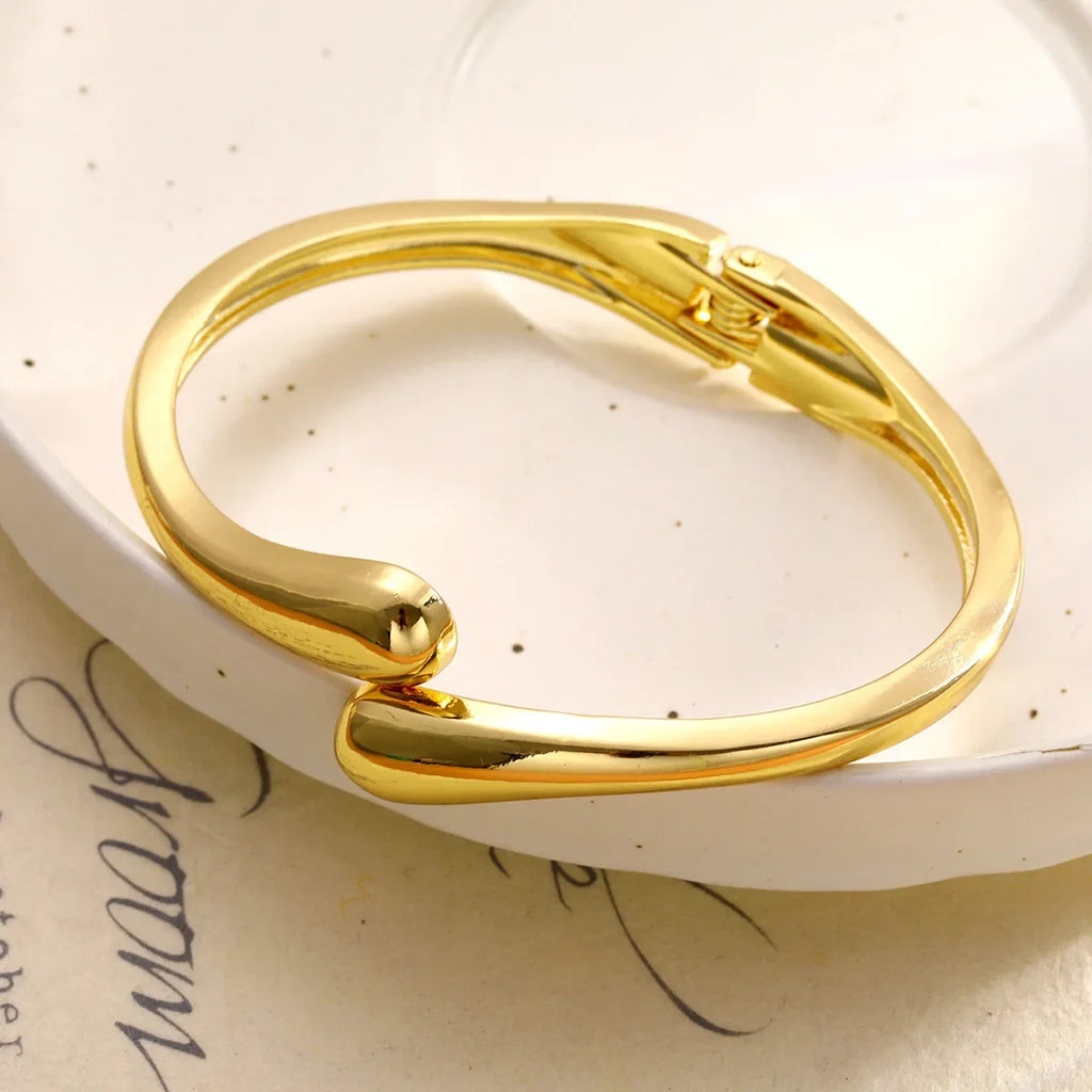 Teardrop Cuff Bangle Bracelet for Women – Adjustable Gold & Silver Open Bracelet