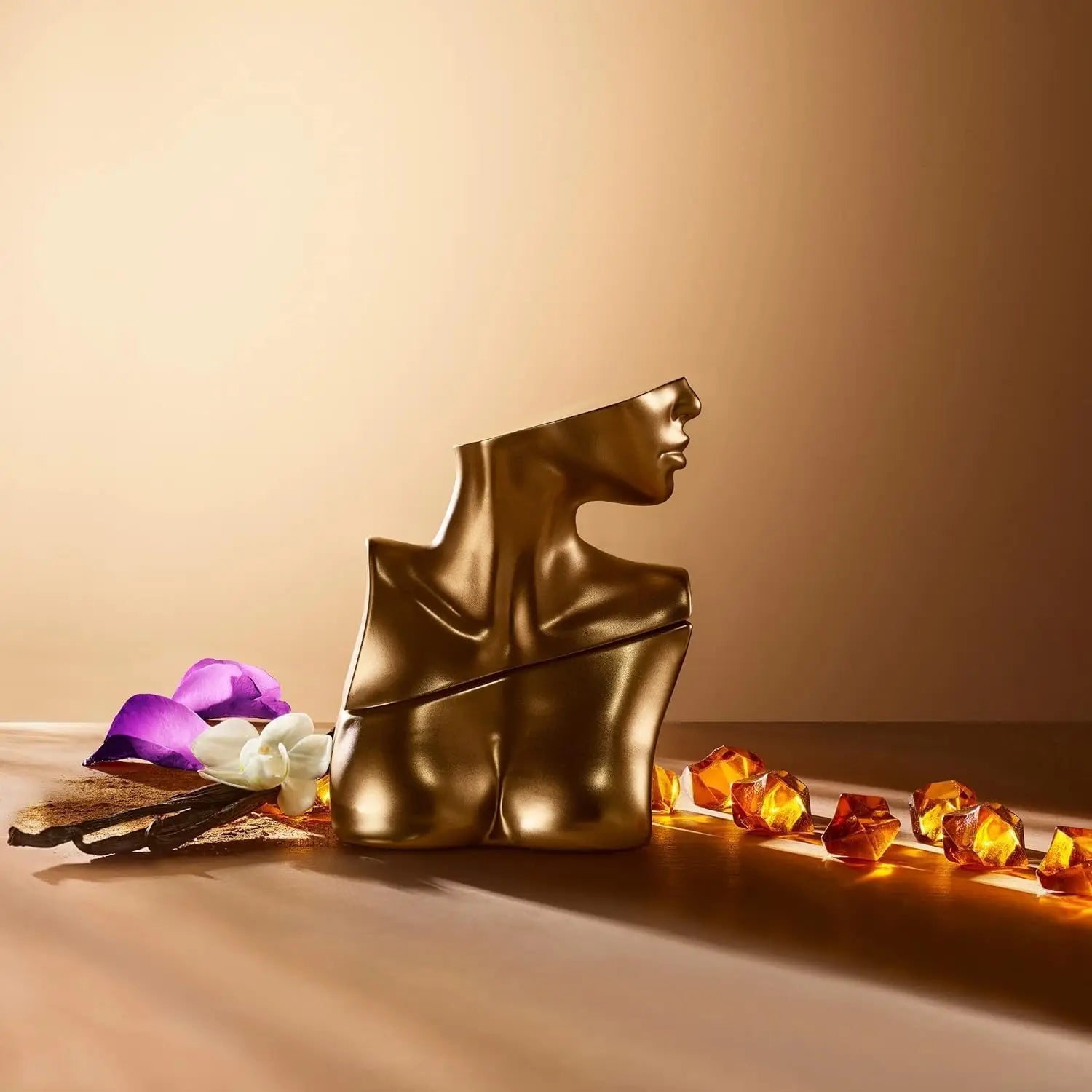 Billie Eilish Eau de Parfum – Sugared Petals, Vanilla & Musk Women’s Perfume | 100ml