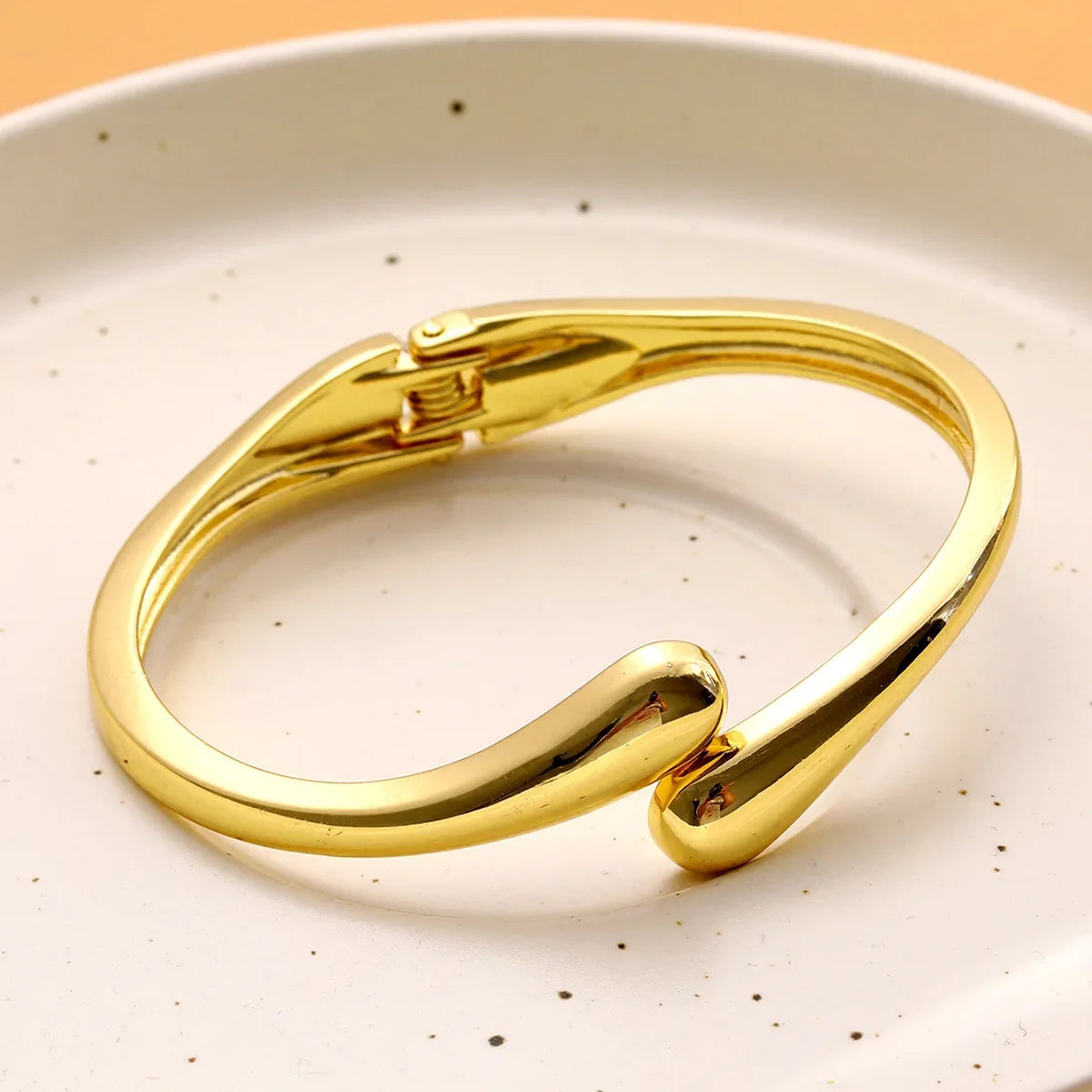 Teardrop Cuff Bangle Bracelet for Women – Adjustable Gold & Silver Open Bracelet
