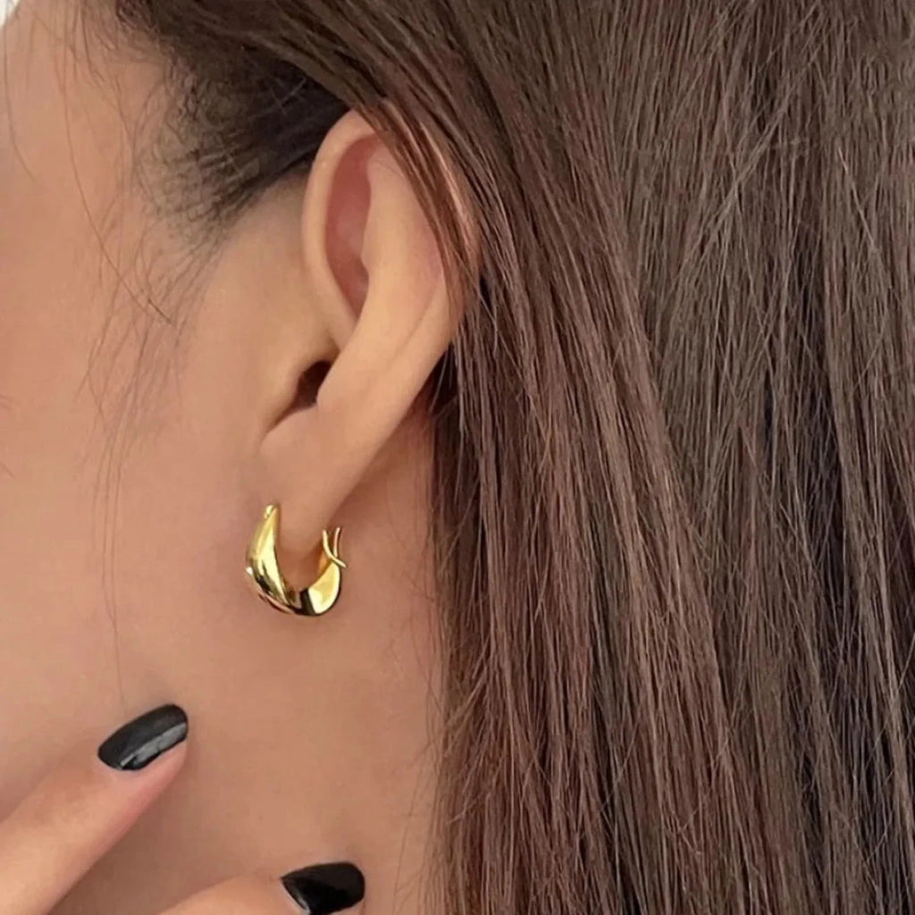 925 Sterling Silver Hoop Earrings — Versatile Everyday Fine Jewelry for Women
