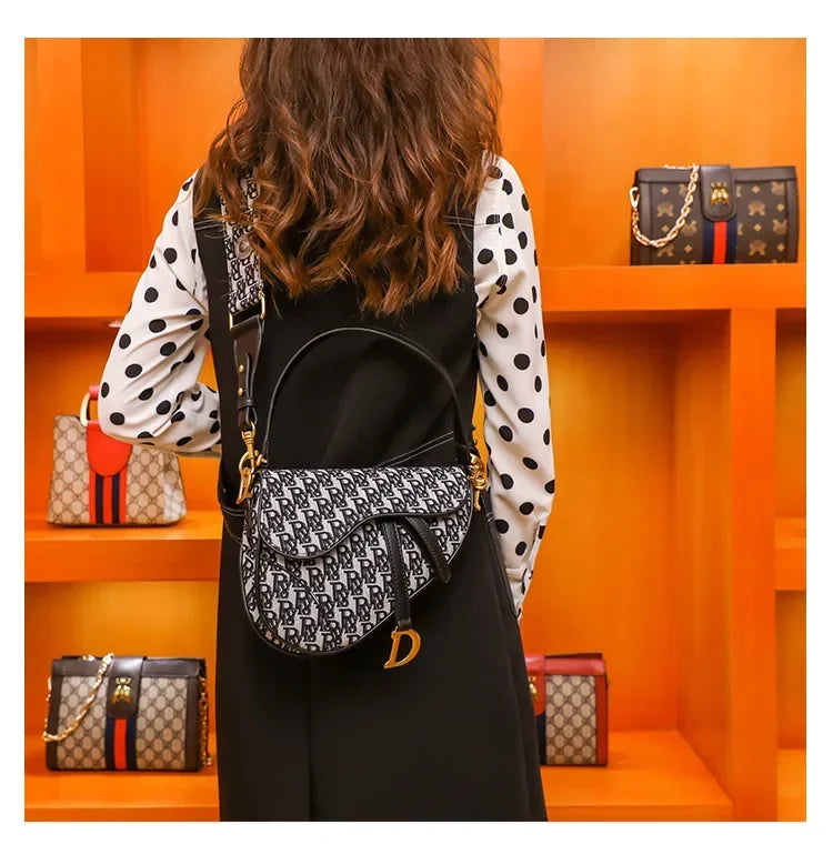 Pi8 23*20*6cm Luxury Women Clutch Bags Designer Crossbody Shoulder Purses Handbag Women Clutch Travel Tote Bag Nanasbeautyholic