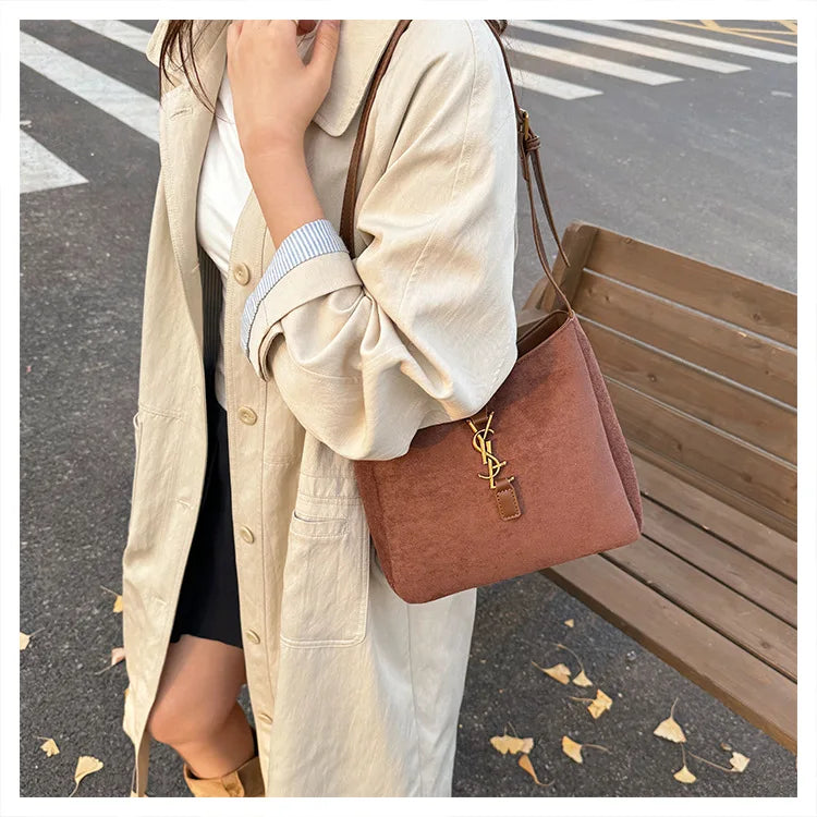 Luxe Faux Leather Bucket Bag – Large Capacity Hobo Shoulder Bag for Women