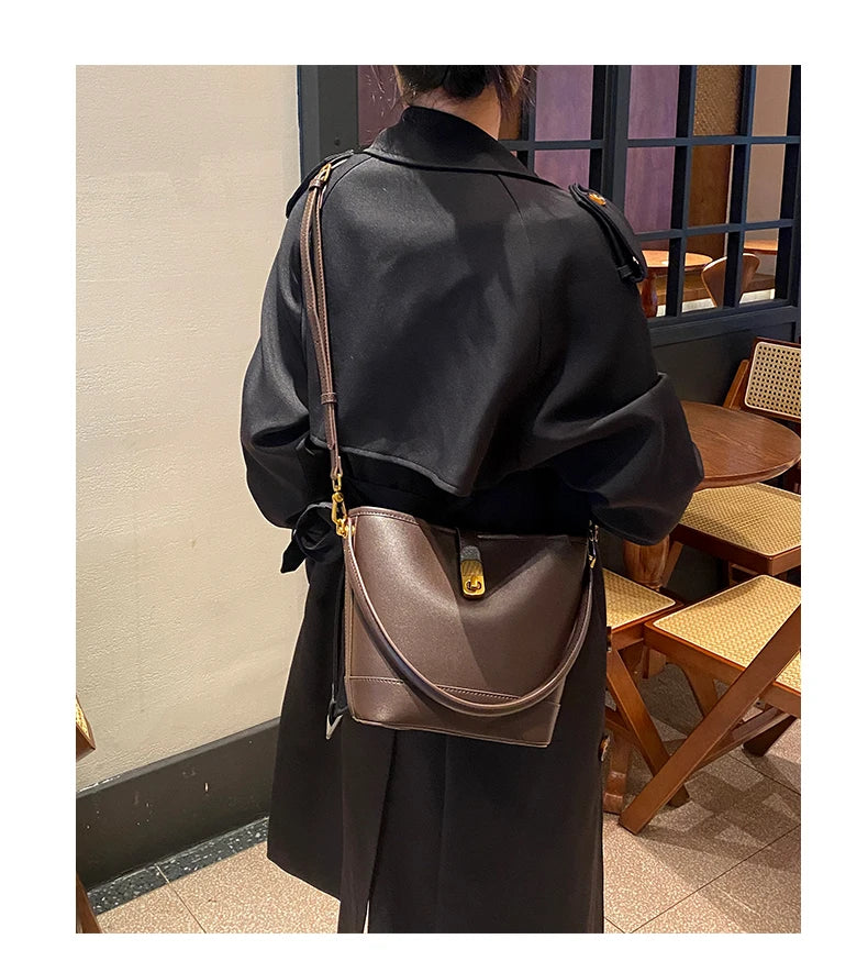 Genuine Leather Bucket Bag – Soft Cow Leather Shoulder & Crossbody Handbag