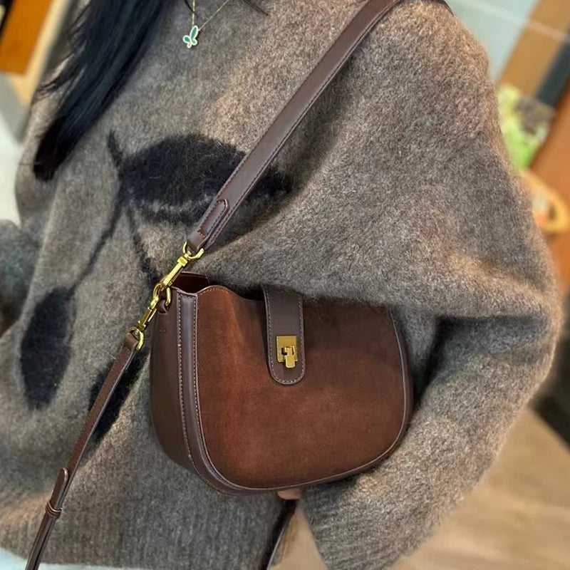 Genuine Cowhide Leather Shoulder Bag – Soft, Structured & Timeless