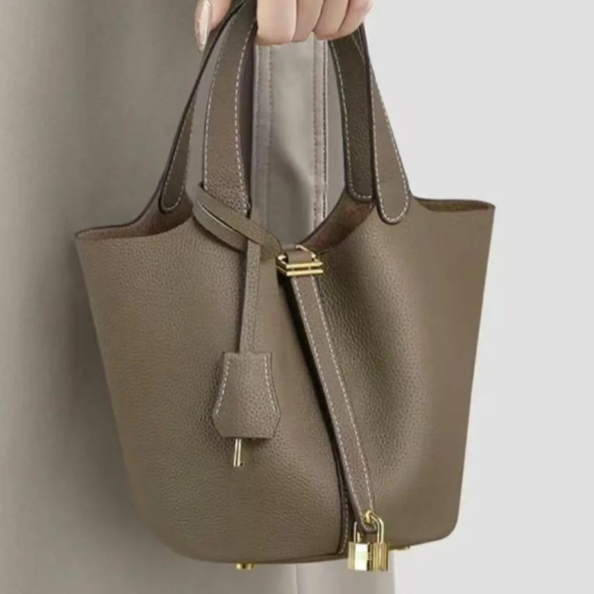 Faux Leather Bucket Bag – Chic & Versatile Women's Handbag