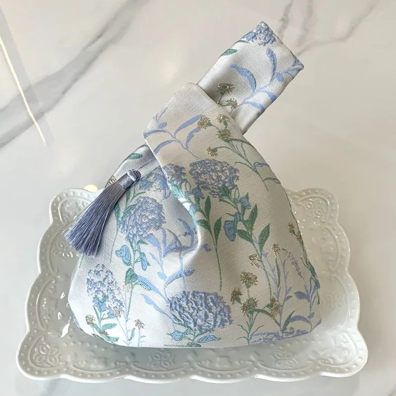 Chinese Style Embroidered Shoulder Bag
