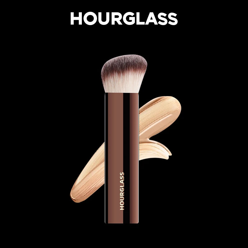 Hourglass Makeup Brush No.20