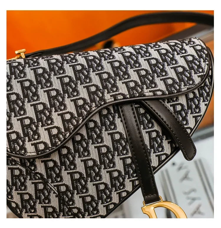 Pi8 23*20*6cm Luxury Women Clutch Bags Designer Crossbody Shoulder Purses Handbag Women Clutch Travel Tote Bag Nanasbeautyholic