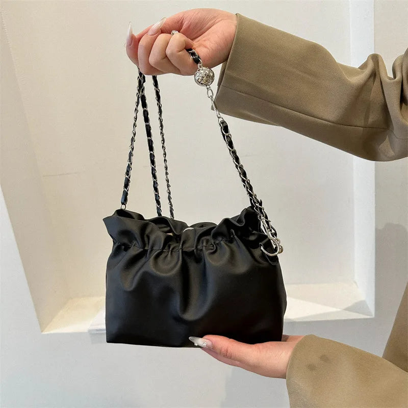 Chic Chain Bucket Bag – Women's Crossbody & Shoulder Bag