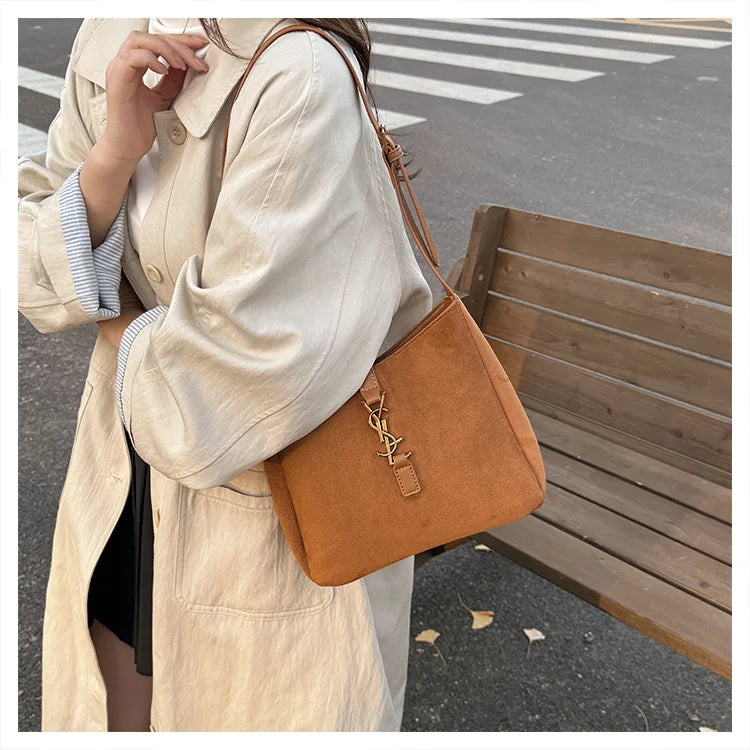 Luxe Faux Leather Bucket Bag – Large Capacity Hobo Shoulder Bag for Women