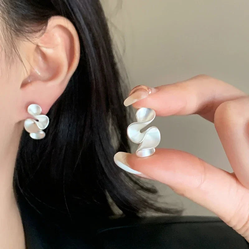 Sterling Silver Twisted Flower Stud Earrings — 18K Gold Plated, Minimalist Fine Jewelry