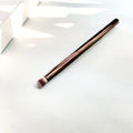 Hourglass Domed Shadow Brush No.9