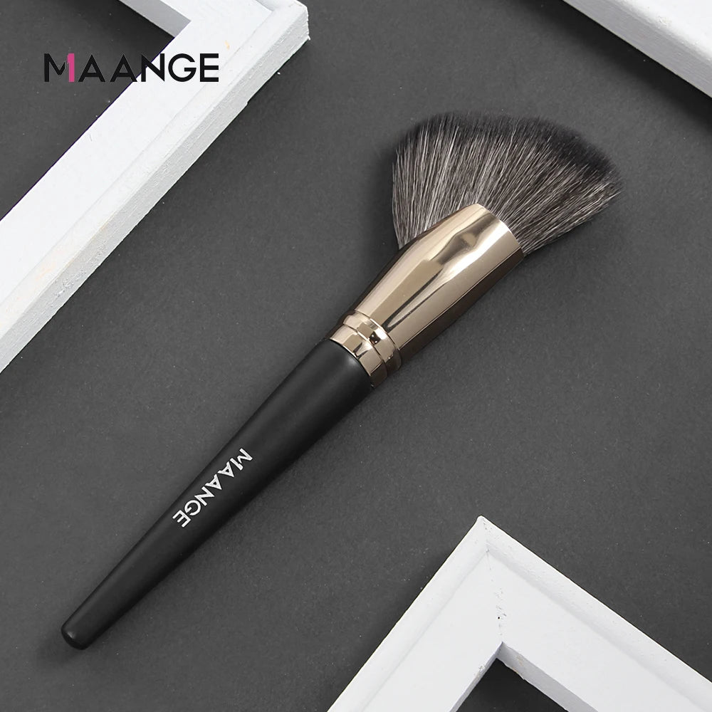 MAANGE Dense Blush Bronzer Brush Angled Makeup Brush Premium