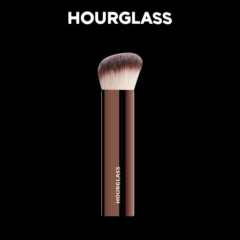 Hourglass Makeup Brush No.20