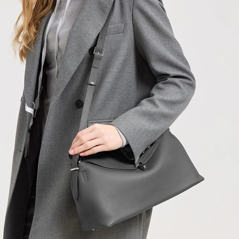 Genuine Cowhide Leather Shoulder Bag – Large Capacity Luxury Handbag for Women
