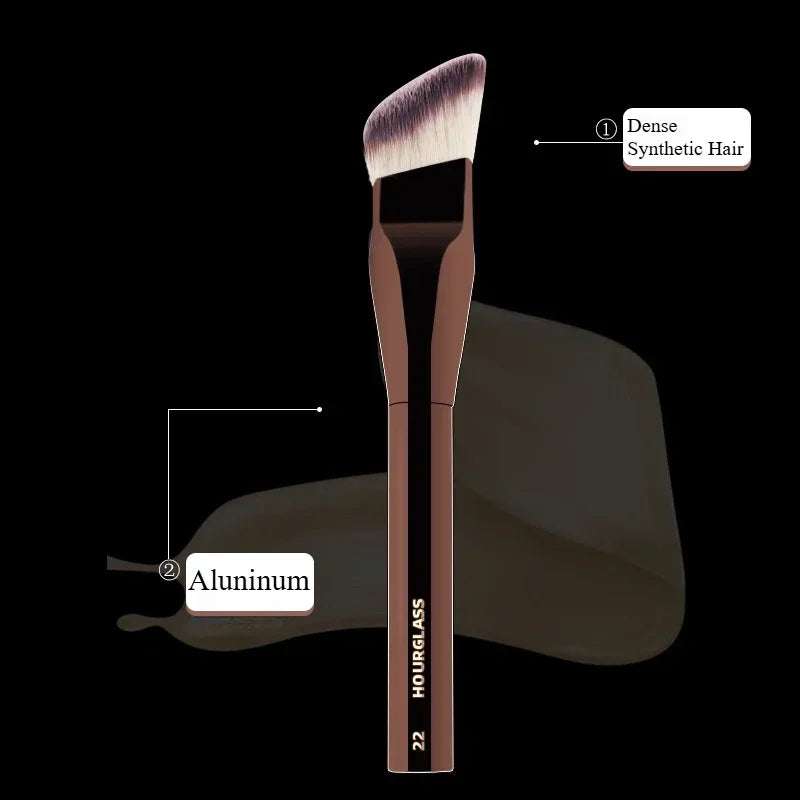 Hourglass Oblique Foundation Brush