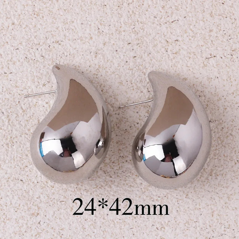Water Drop Stud Earrings — Minimalist Gold & Silver Teardrop Studs for Women