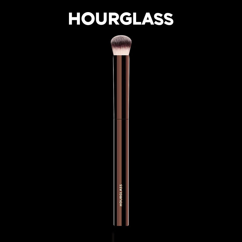 Hourglass Makeup Brush  No.19 Concealer