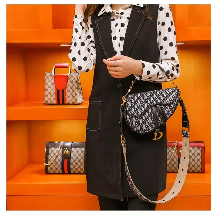 Pi8 23*20*6cm Luxury Women Clutch Bags Designer Crossbody Shoulder Purses Handbag Women Clutch Travel Tote Bag Nanasbeautyholic