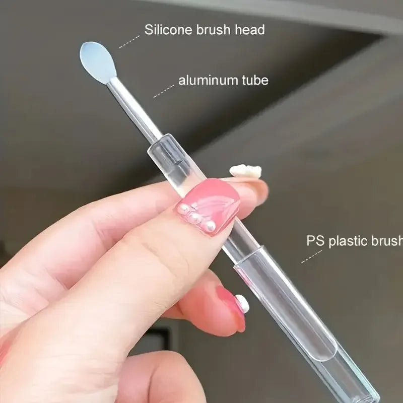 Portable Silicone Lip Brush