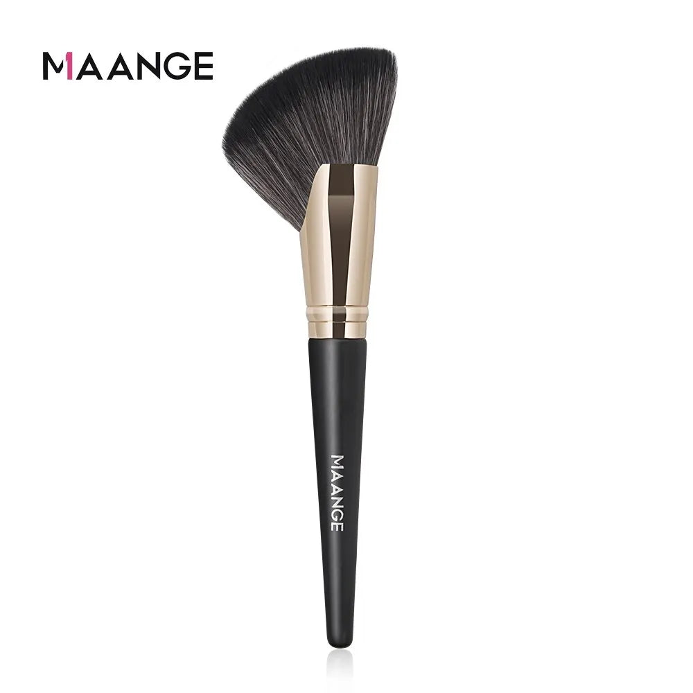 MAANGE Dense Blush Bronzer Brush Angled Makeup Brush Premium