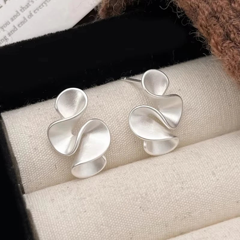 Sterling Silver Twisted Flower Stud Earrings — 18K Gold Plated, Minimalist Fine Jewelry