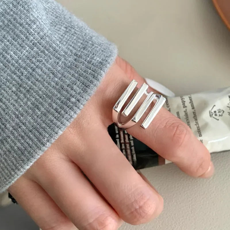 925 Sterling Silver Flower Ring for Women | Hollow Retro Design | Allergy-Free | VENTFILLE Fine Jewelry
